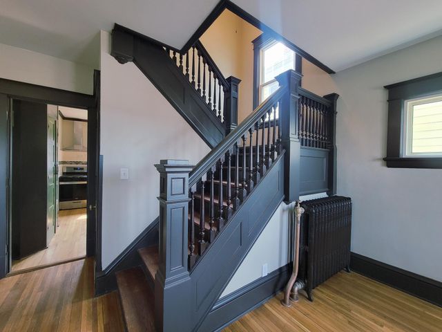 1006 Laurel Avenue, Saint Paul, MN 55104