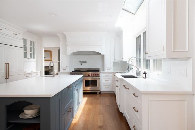 46 Black Burnian Road, Weston, MA 02493
