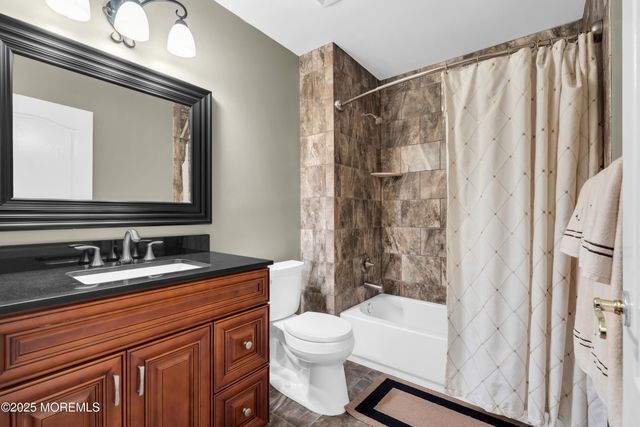 1501 Forrest Trail Circle, Toms River, NJ 08753