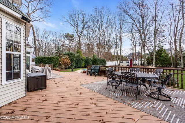 1501 Forrest Trail Circle, Toms River, NJ 08753