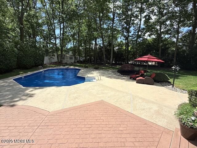 1501 Forrest Trail Circle, Toms River, NJ 08753