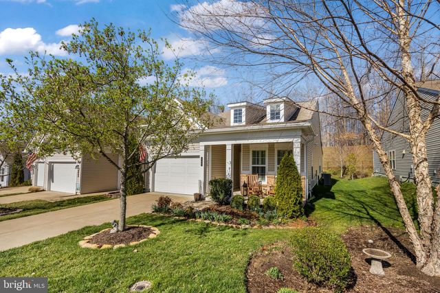 147 LONG POINT DR, Fredericksburg, VA 22406