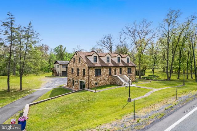 3593 & 3579 STRASBURG RD, Strasburg, VA 22657