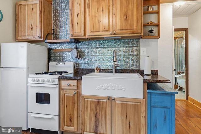 3593 & 3579 STRASBURG RD, Strasburg, VA 22657