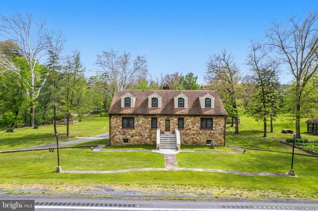 3593 & 3579 STRASBURG RD, Strasburg, VA 22657