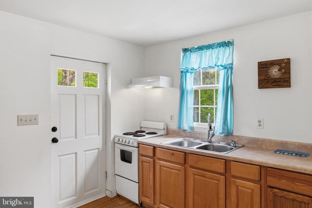3593 & 3579 STRASBURG RD, Strasburg, VA 22657