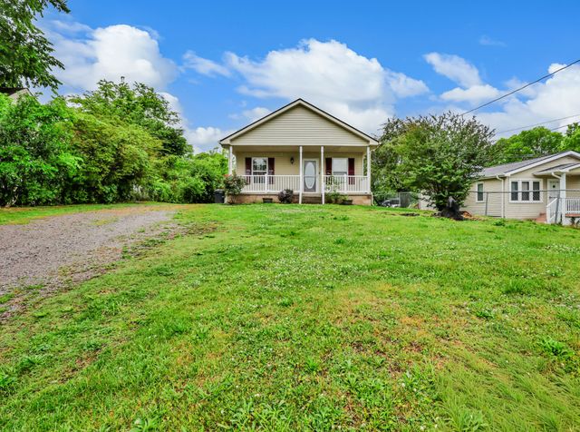 1220 Vine St, Clarksville, TN 37040