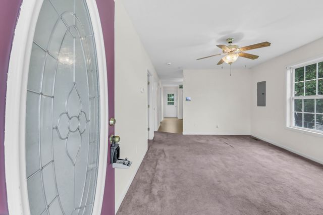 1220 Vine St, Clarksville, TN 37040