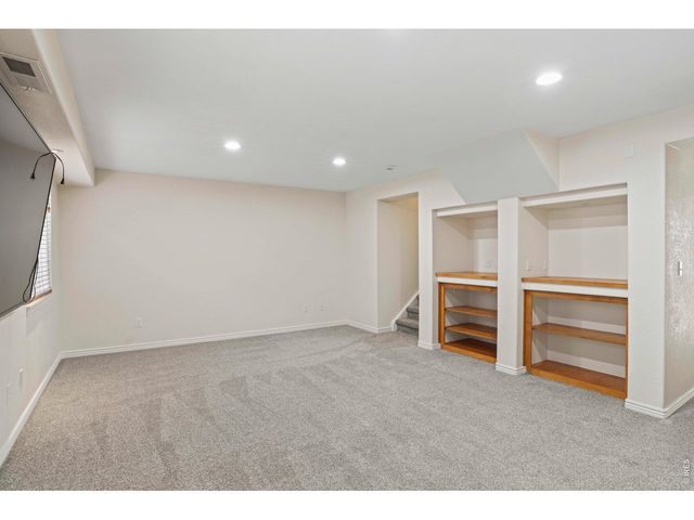 3854 Foothills Dr, Loveland, CO 80537