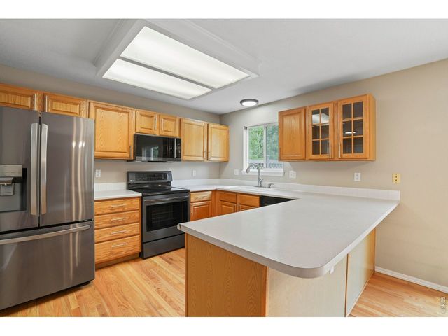 3854 Foothills Dr, Loveland, CO 80537