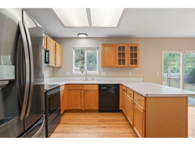 3854 Foothills Dr, Loveland, CO 80537