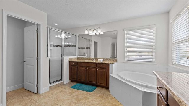 5266 WILDWOOD WAY, Davenport, FL 33837