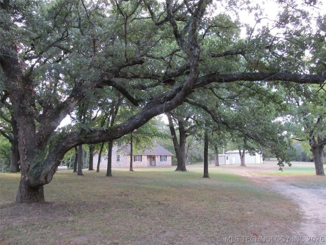 1 Three Mile Road, Durant, OK 74701