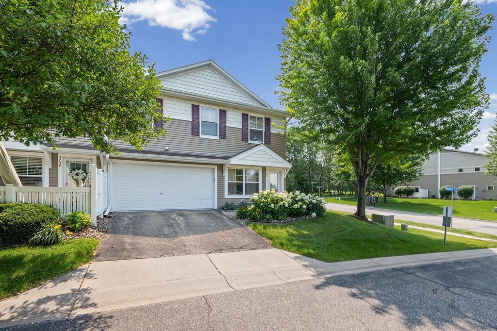 3232 Oak View Drive, Woodbury, MN 55129 — photo 2
