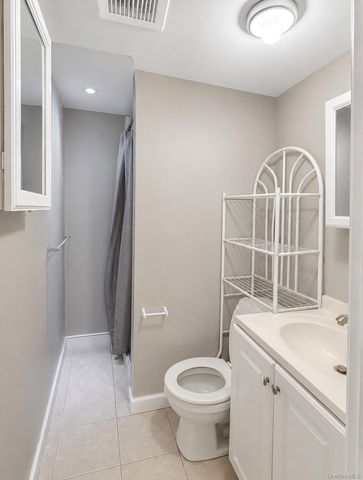 9425 54th Avenue, Elmhurst, NY 11373