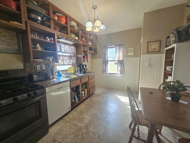 1007 71st STREET, Kenosha, WI 53143