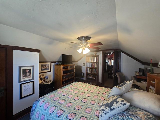 1007 71st STREET, Kenosha, WI 53143