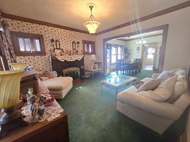 1007 71st STREET, Kenosha, WI 53143