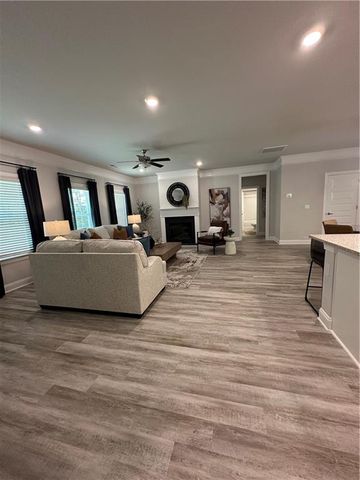 3006 Fairway Drive, Villa Rica, GA 30180