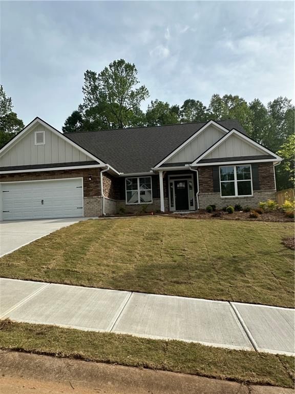 3006 Fairway Drive, Villa Rica, GA 30180