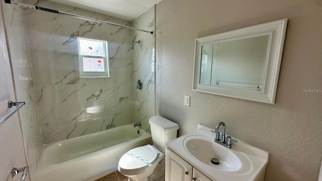 390 W HAINES BOULEVARD 3, Lake Alfred, FL 33850
