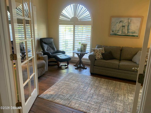 513 Pelican Bay Drive, Daytona Beach, FL 32119