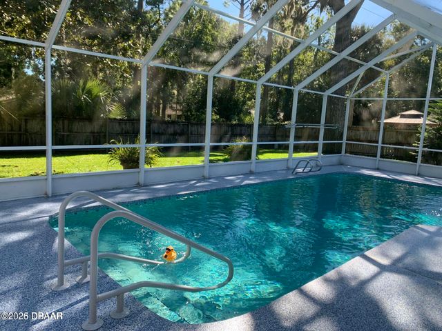 513 Pelican Bay Drive, Daytona Beach, FL 32119