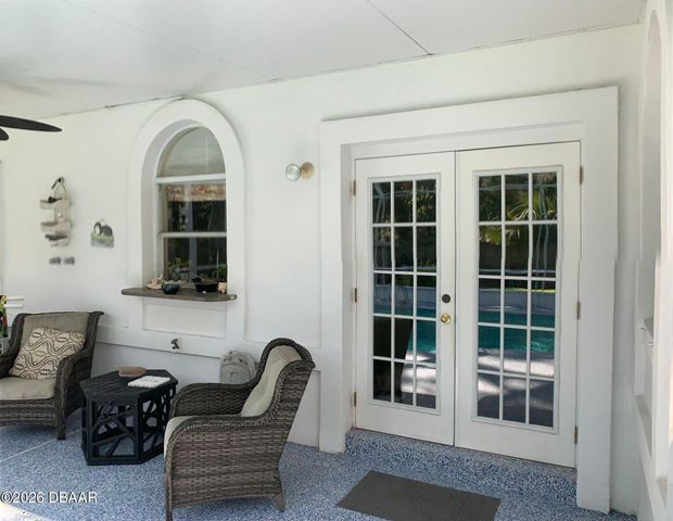 513 Pelican Bay Drive, Daytona Beach, FL 32119