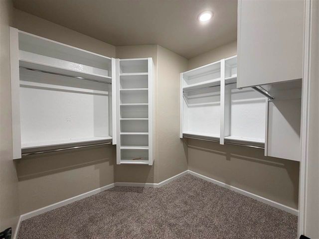 2604 SW 68th St, Lawton, OK 73505