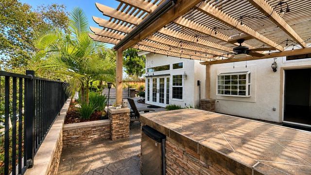 17702 Tristania Pl, San Diego, CA 92127