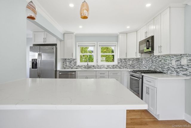 5 Ralph Avenue, White Plains, NY 10606