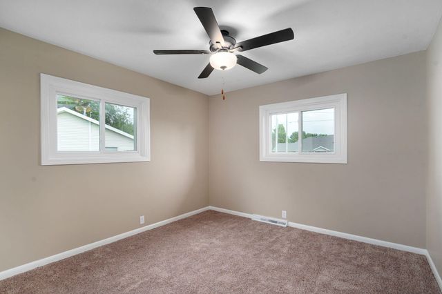 122 W Charles Street, Republic, MO 65738