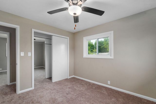 122 W Charles Street, Republic, MO 65738