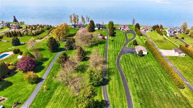 3535 Lake Road, Williamson, NY 14589