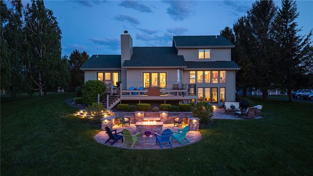 3535 Lake Road, Williamson, NY 14589