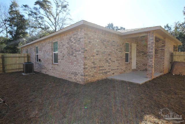 3417 W Fisher St C, Pensacola, FL 32505