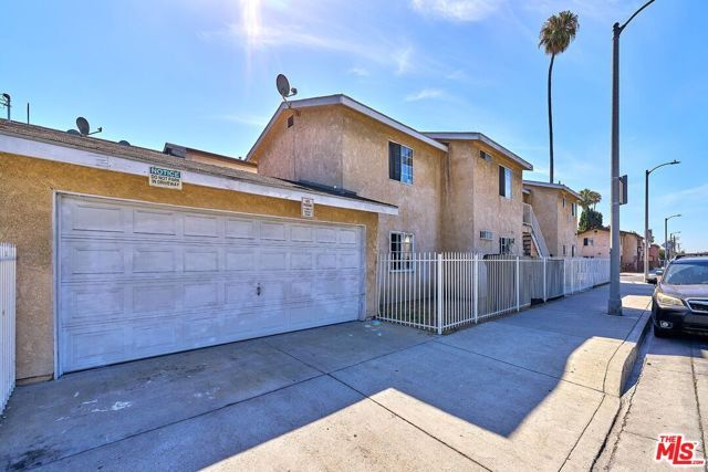 353 W 77th Street, Los Angeles, CA 90003