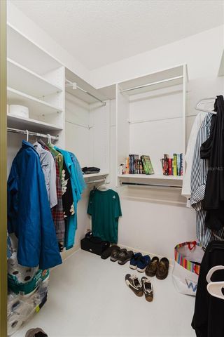 14740 SHIPWATCH TRACE 1940, Largo, FL 33774