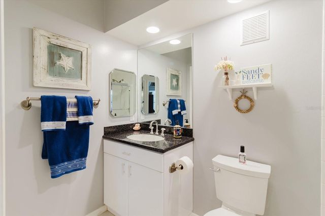 14740 SHIPWATCH TRACE 1940, Largo, FL 33774