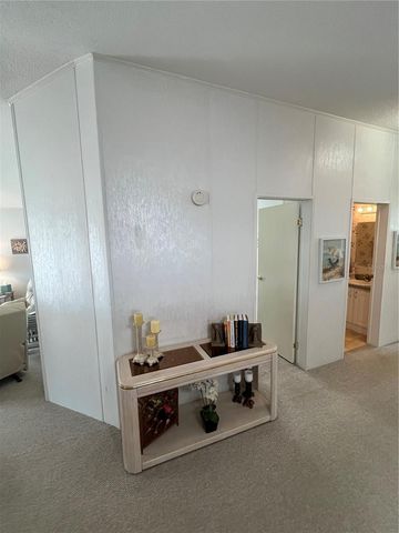 723 LOCARNO DRIVE, Venice, FL 34285