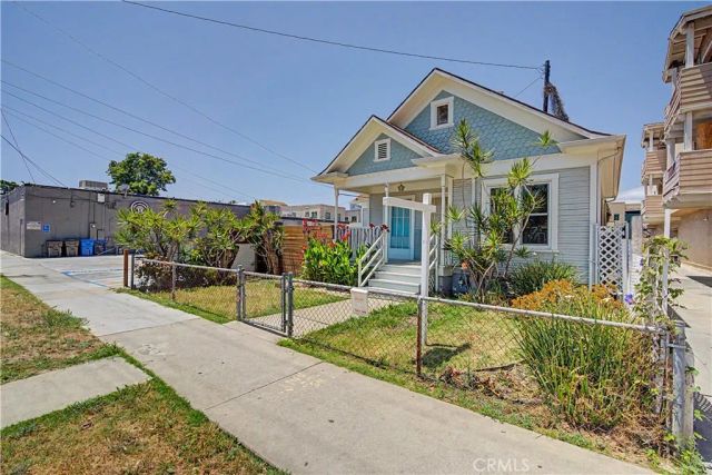 421 Almond, Long Beach, CA 90802