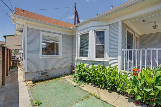421 Almond, Long Beach, CA 90802