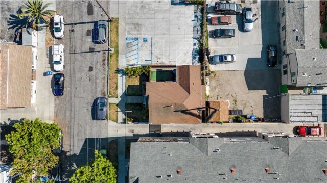 421 Almond, Long Beach, CA 90802