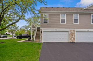 108 Schneider Court 108, North Aurora, IL 60542