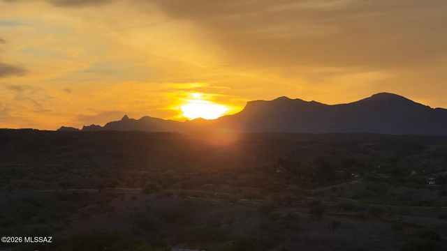 1091 W Mariposa Hills Drive, Nogales, AZ 85621