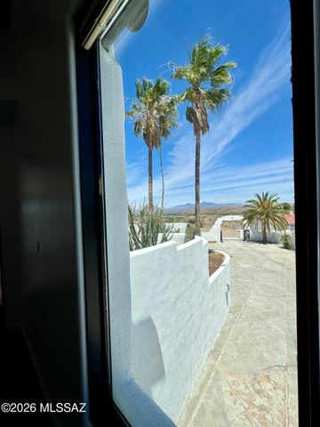 1091 W Mariposa Hills Drive, Nogales, AZ 85621