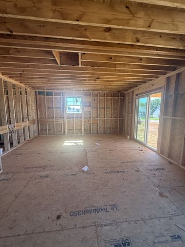 44 Echo Ridge, Oak Grove, KY 42262