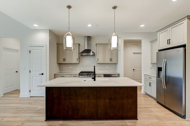14145 S Sheffield Drive 51, Homer Glen, IL 60491