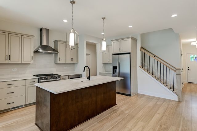 14145 S Sheffield Drive 51, Homer Glen, IL 60491