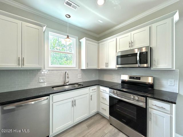 2149 Hines Farm Road, Jacksonville, NC 28540